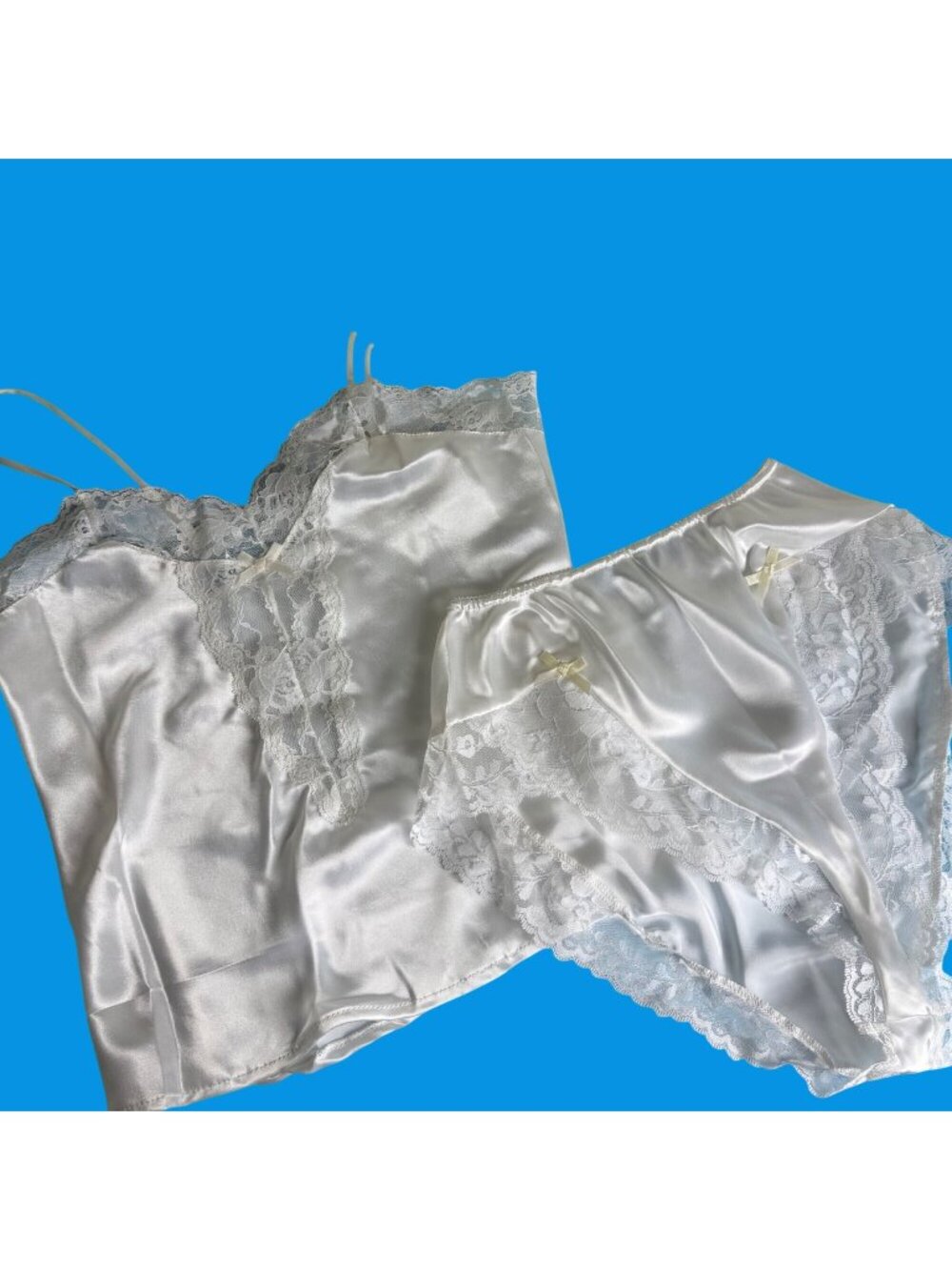 VTG Lady Cameo Camisole & Panty Set White NEW Size M  Style 8848 A